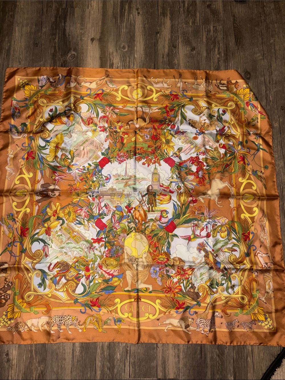 Authentic vintage Gucci 100 silk scarf